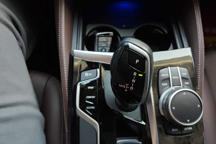 Used BMW 5 Series 2020 525Li M Sport Package