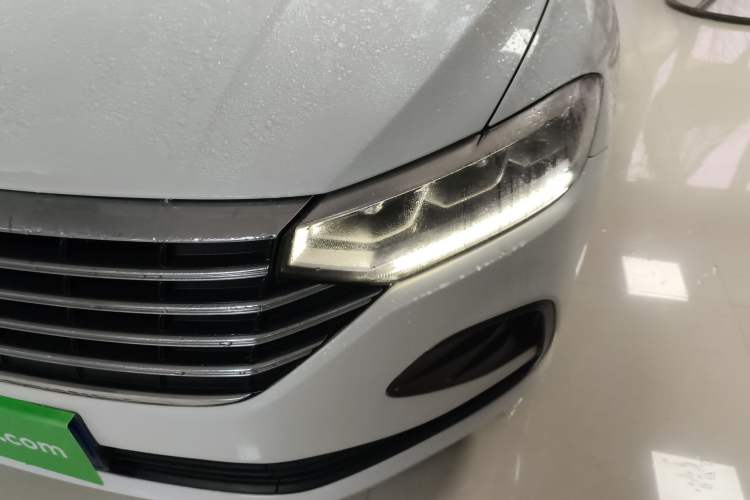 Used Volkswagen Lavida 2023 Revised 1.5L Automatic DeYi Edition