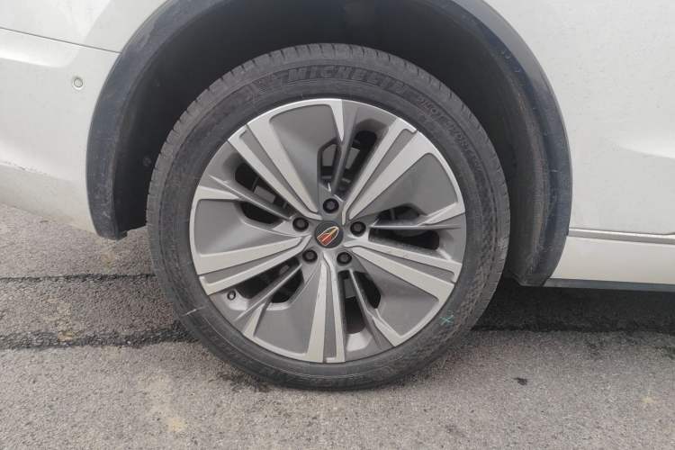 Used Hongqi E-HS9 2021 510 km Range Flagway Edition Six Seats