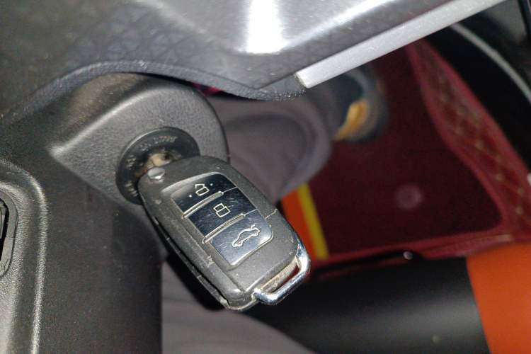 Used Geely Auto Vision X1 2017 1.3L Automatic Player Edition
