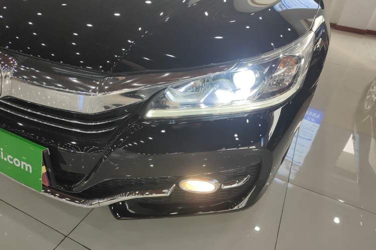 Used Honda Accord 2016 2.0L Elite Edition
