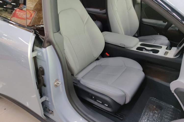 Used Nio ET5T 2024 75kWh Touring