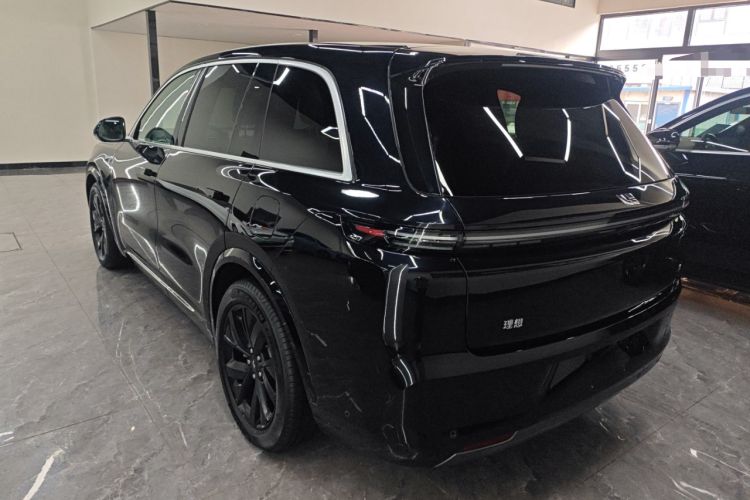 Used Li Auto L8 2023 Max model
