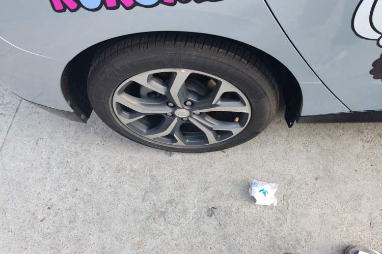 Used Buick VELITE 5 2017 Urban Extended-Range Model
