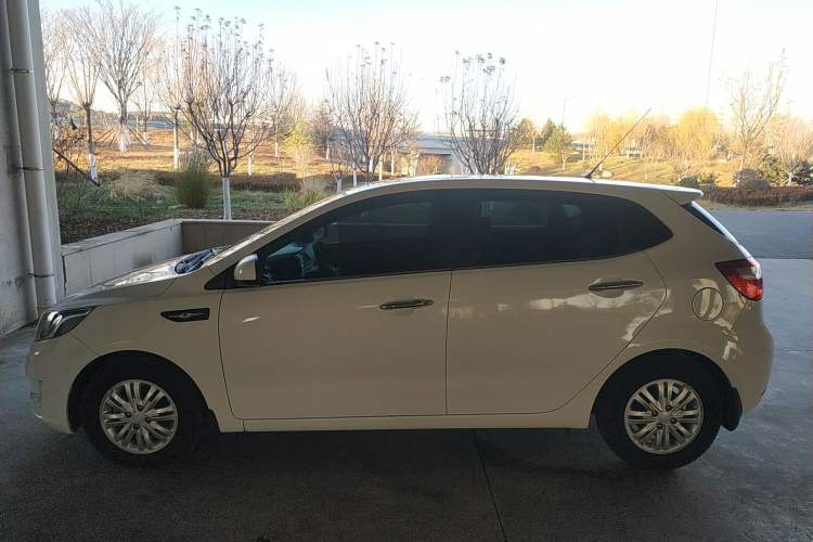 Used Kia K2 2012 Hatchback 1.4L Automatic Cool Edition
