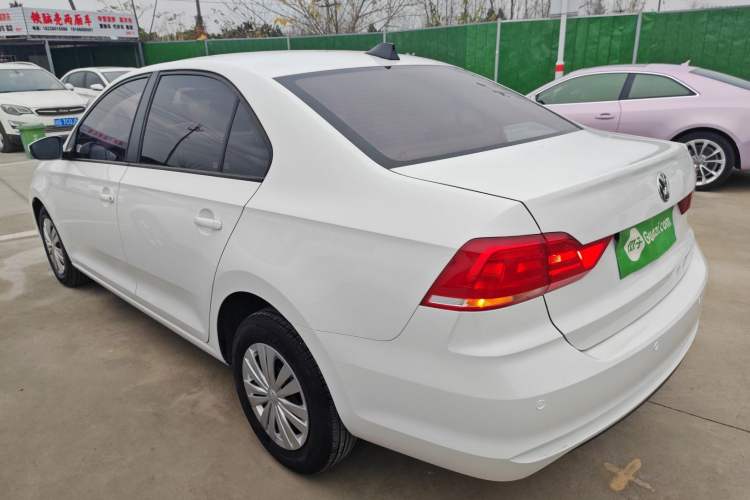 Used Volkswagen Santana 2016 1.4L Manual Fashion Edition