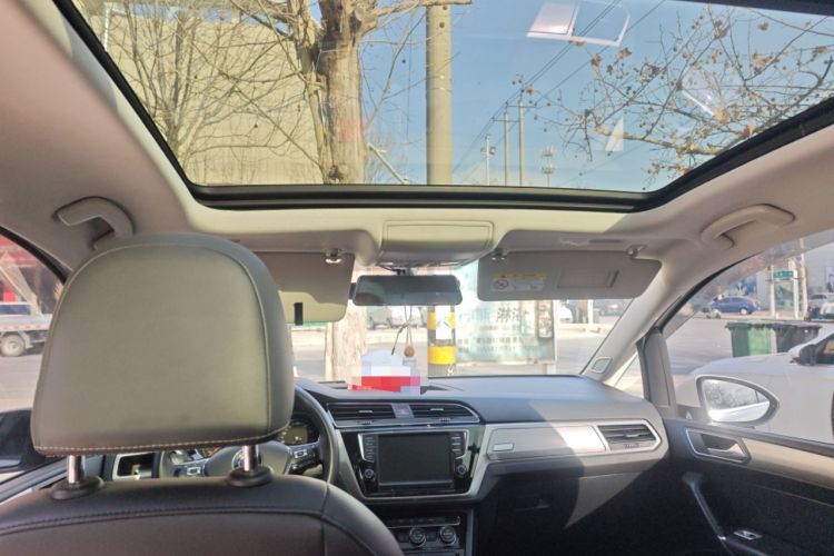 Used Volkswagen Touran 2018 Volkswagen Touran L 280TSI DSG Boundary Edition 6-Seater China VI Standard