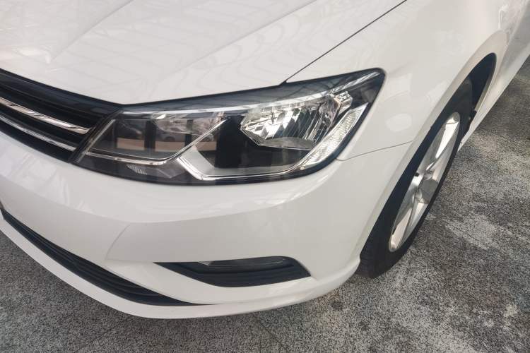 Used Volkswagen Lamando 2017 230TSI DSG Fashion Edition