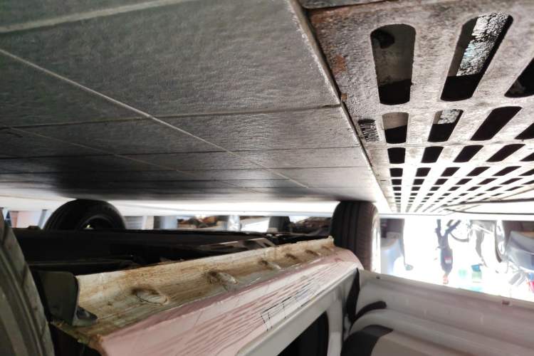 Used  Lumin 2025 301km Honey Dew Edition