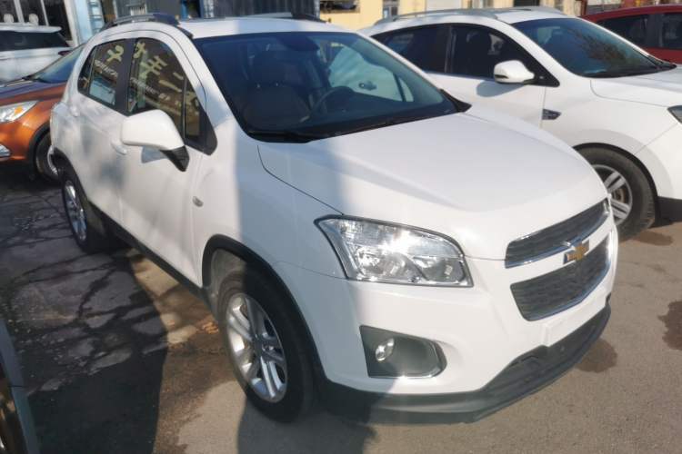 Used Chevrolet Trax 2016 1.4T Automatic Two-Wheel Drive Comfort Version with Sunroof
