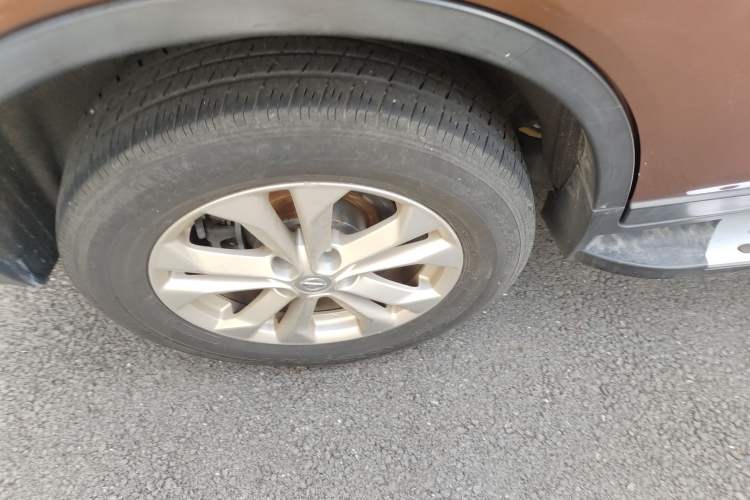 Used Nissan X-Trail 2014 2.0L CVT Fashion Edition 2WD
