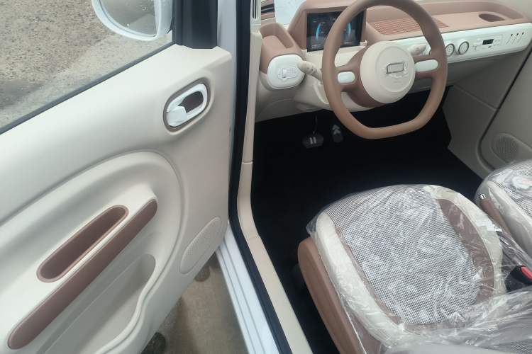 Used Bestune Pony 2025 222km Range Agile Horse