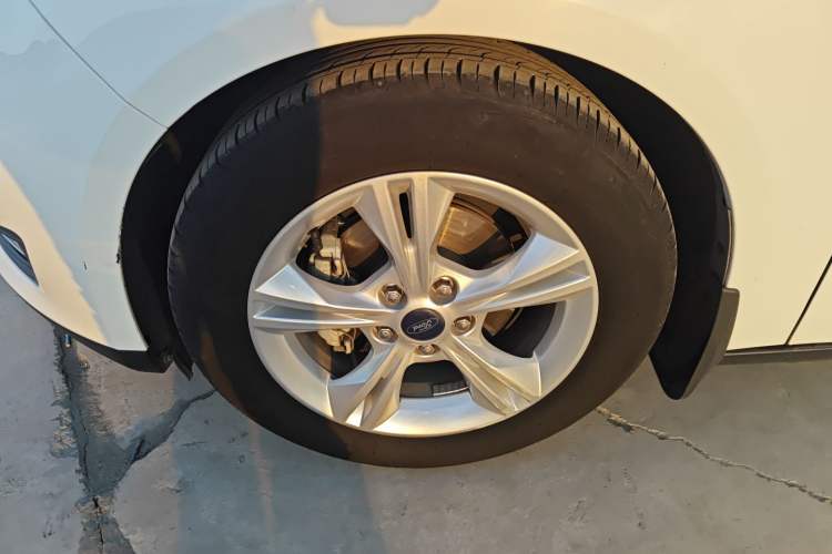 Used Ford Focus 2015 Hatchback 1.6L Automatic Comfort Model