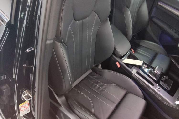 Used Audi Q5L 2024 45 TFSI Luxury Dynamic Model