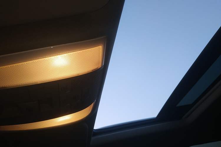 Used Mercedes-Benz GLK-Class 2013 GLK 300 4MATIC Dynamic Sunroof Model
