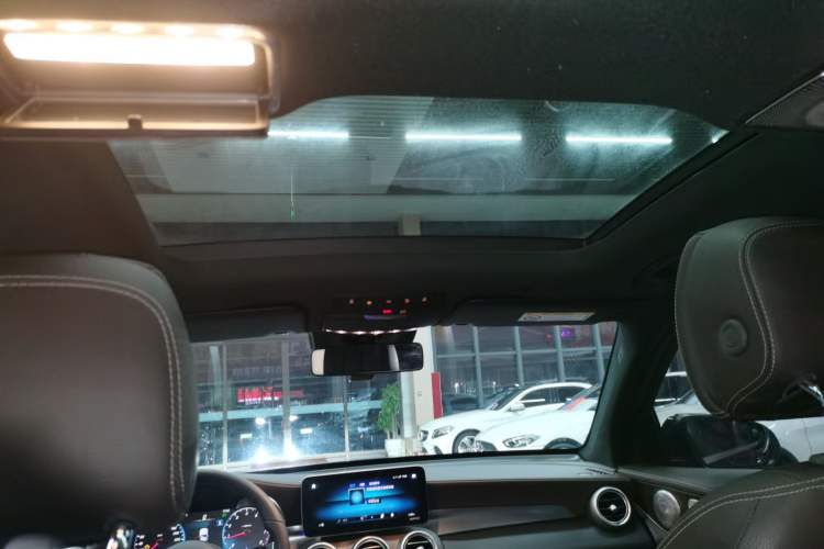 Used Mercedes-Benz GLC 2020 Facelift GLC 300 L 4MATIC Dynamic Edition
