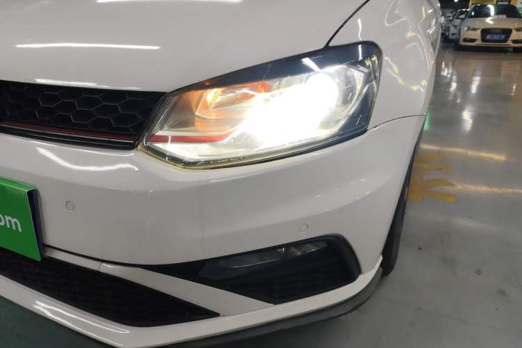 Used Volkswagen Polo 2015 1.4TSI GTI
