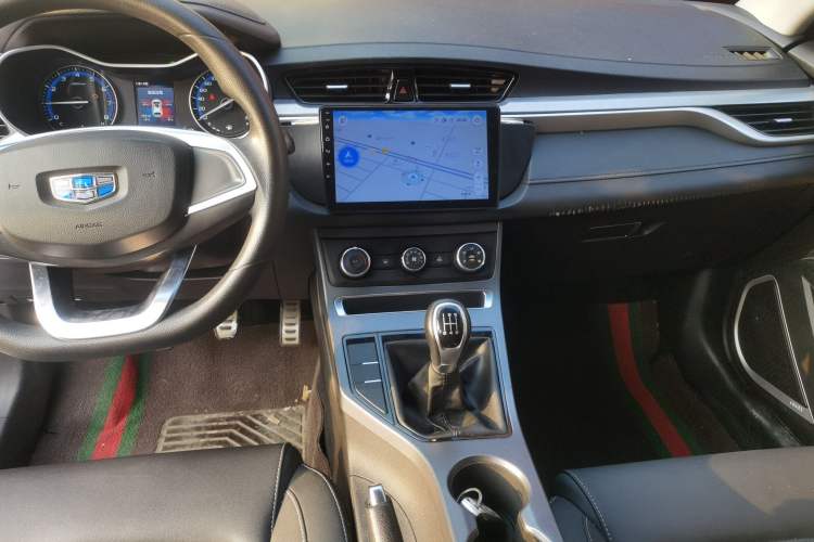 Used Geely Auto Vision S1 2019 Upgraded Model 1.5L Manual Happiness Edition
