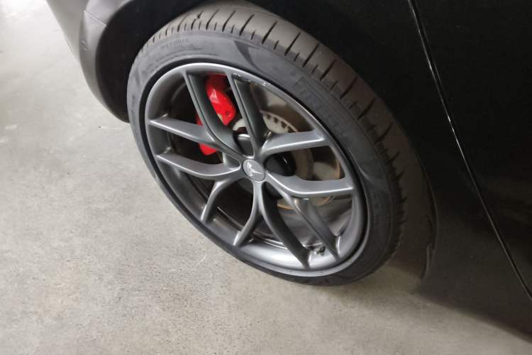 Used Tesla Model 3 2022 Performance High-Performance All-Wheel-Drive Version
