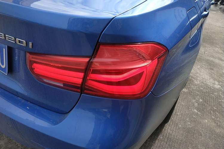 Used BMW 3 Series 2018 320i M Sport Package
