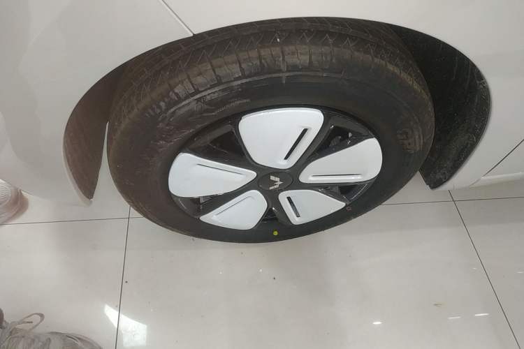 Used Wuling Hongguang MINIEV 2025 Four-Door Version Advanced Edition
