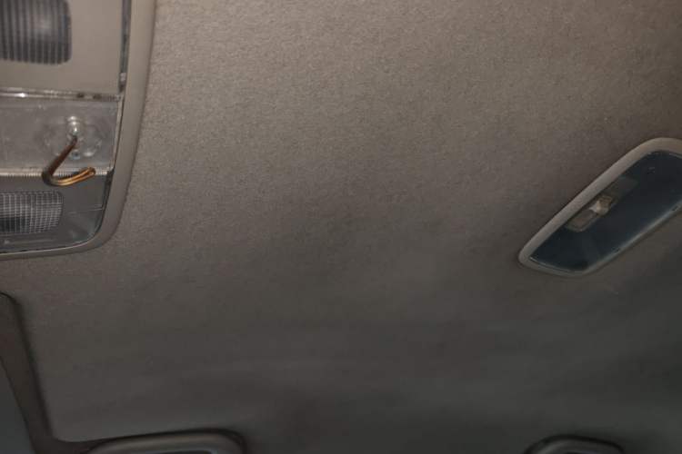 Used Hyundai Celesta 2015 1.6L Manual Comfort Model