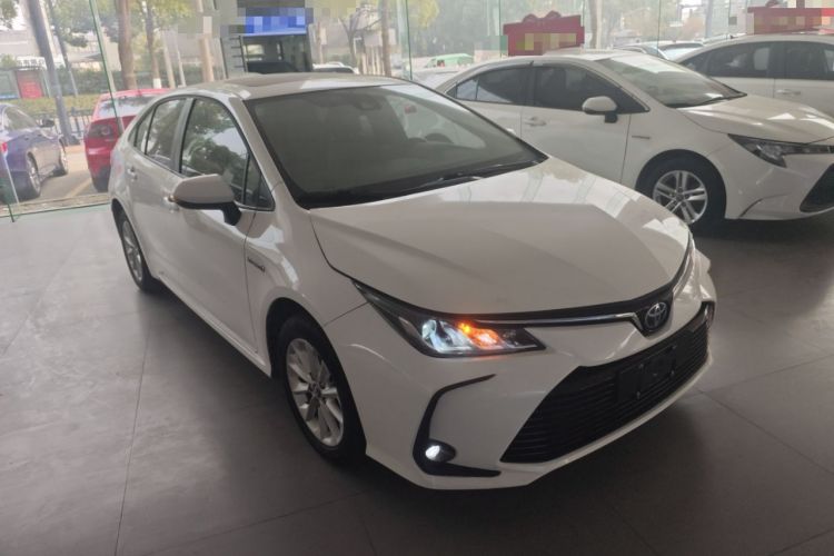 Used Toyota Corolla 2021 Dual-Motor 1.8L E-CVT Elite Edition
