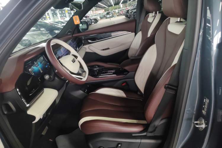 Used Geely Auto Monjaro L 2021 2.0TD DCT EVO Two-Wheel-Drive Flagship Version
