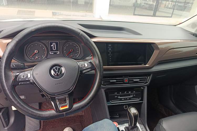 Used Volkswagen Tharu 2021 280TSI Two-Wheel Drive Comfort Edition
