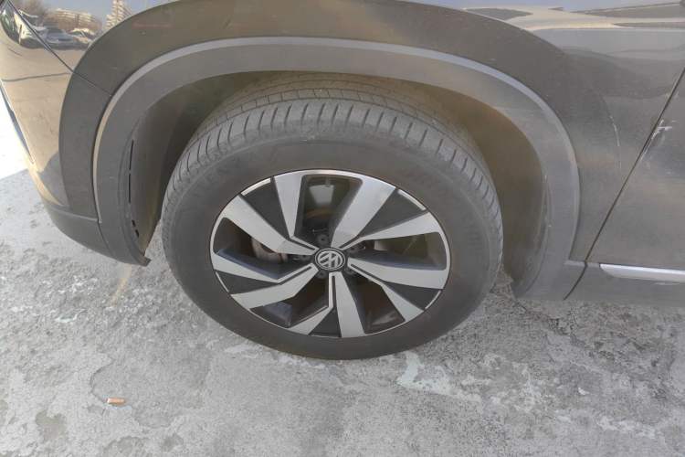 Used Volkswagen Tayron 2020 330TSI Two-Wheel Drive Luxury Smart Connectivity Version
