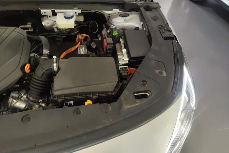 Used Geely Galaxy L6 2025 EM-i 140km Starship Edition
