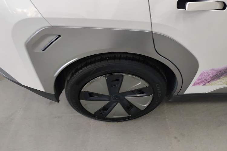 Used AION Y 2023 Plus 510 Enjoy Edition