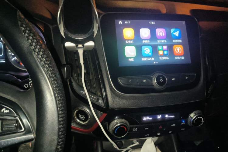 Used Changan CS55 2018 1.5T Automatic Colorful Edition China V Standard
