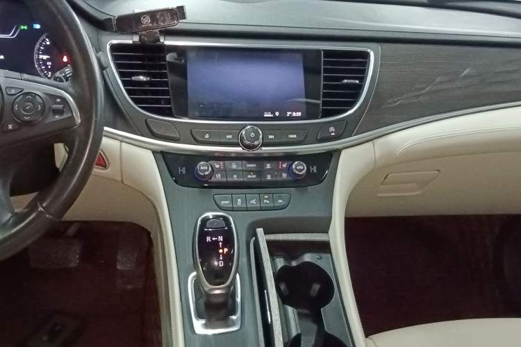 Used Buick LaCrosse 2020 Avenir Avia Flagship Model
