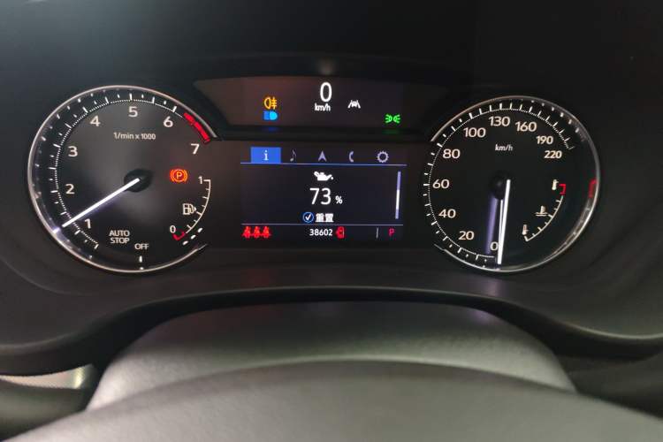 Used Cadillac XT4 2022 28T Two-Wheel-Drive Luxury Version
