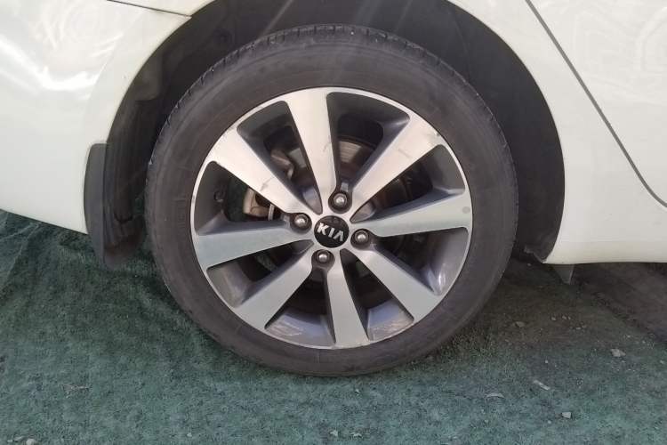 Used Kia K2 2015 Sedan 1.6L Automatic Transmission Premium