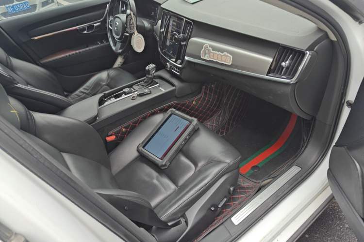 Used Volvo S90 2017 T4 Zhiyi Edition