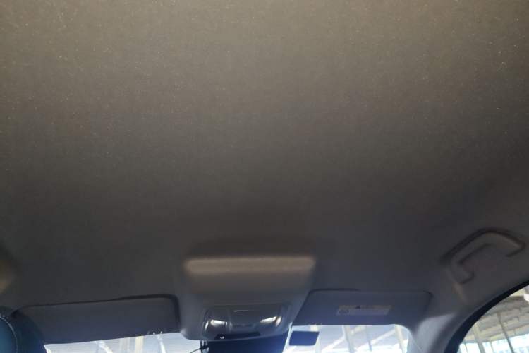 Used ORA Good Cat 2022 Morandi Edition 400km Standard Range Luxury Version Lithium Iron Phosphate
