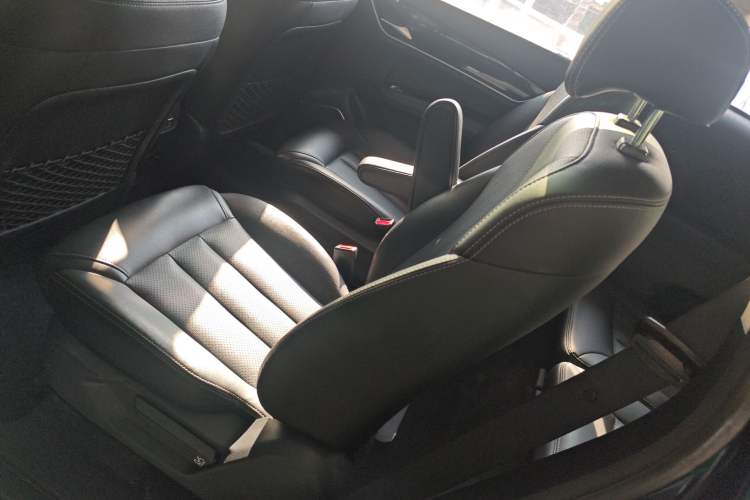 Used BYD Song MAX 2018 1.5T Automatic Smart Connect Flagship Model 6 Seats
