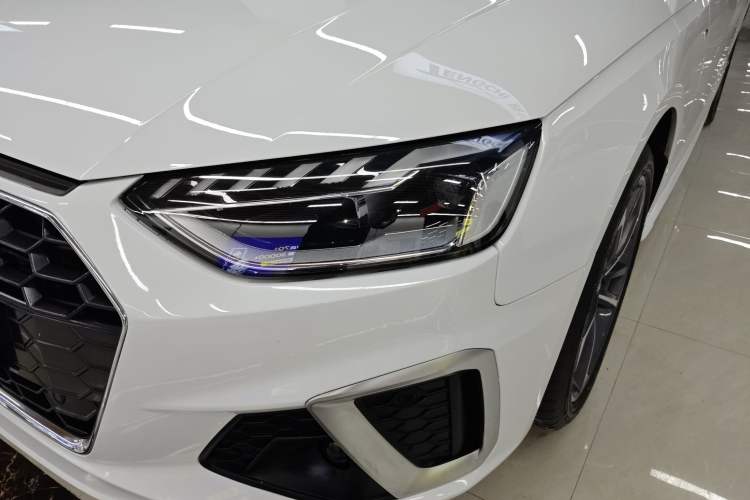 Used Audi A4L 2024 40 TFSI Fashion Dynamic Model
