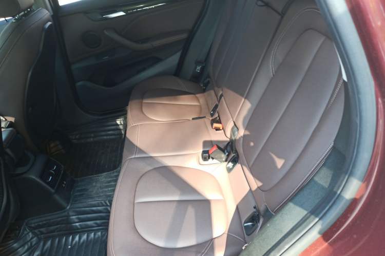 Used BMW X1 2020 sDrive25Li Leading Model
