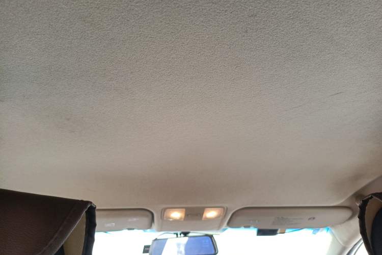 Used Kia K2 2015 Sedan 1.4L MT GLS
