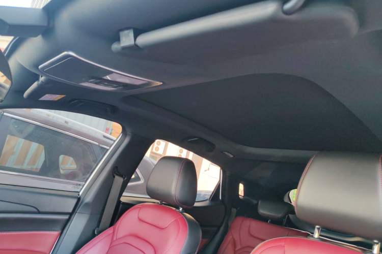 Used Dongfeng Fengon 500 2021 1.5L CVT Enjoyment Version
