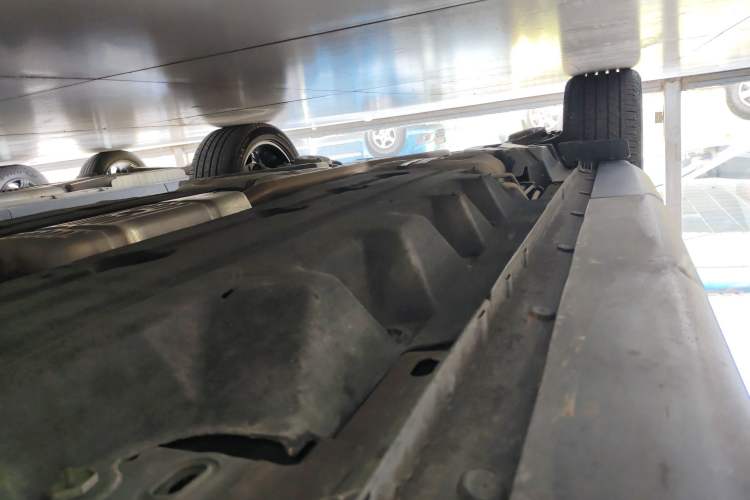 Used Ford Edge 2021 PLUS EcoBoost 245 Two-Wheel-Drive Titanium 7-Seater
