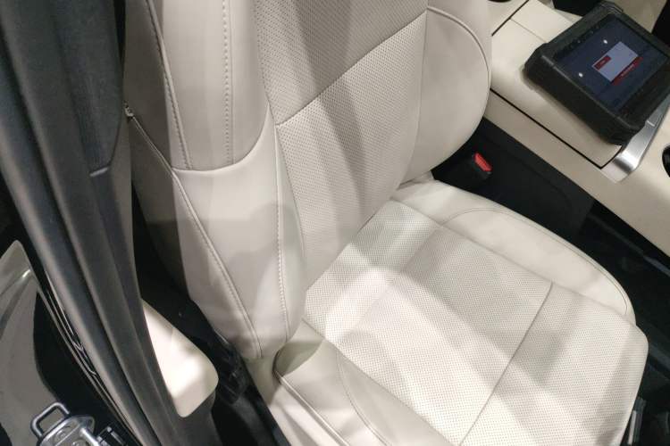 Used Li Auto L8 2023 Pro Model
