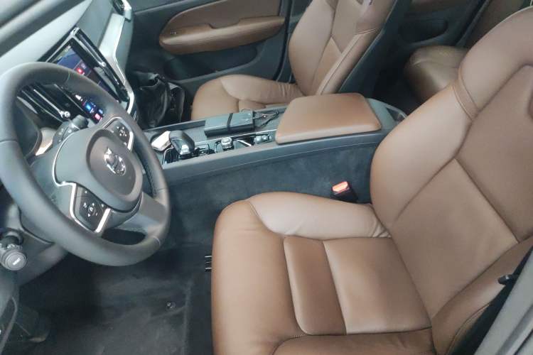 Used Volvo S60 2023 B4 Zhiyi Luxury Edition