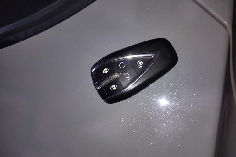 Used Changan UNI-T 2022 1.5T Sport Edition Flagship Version
