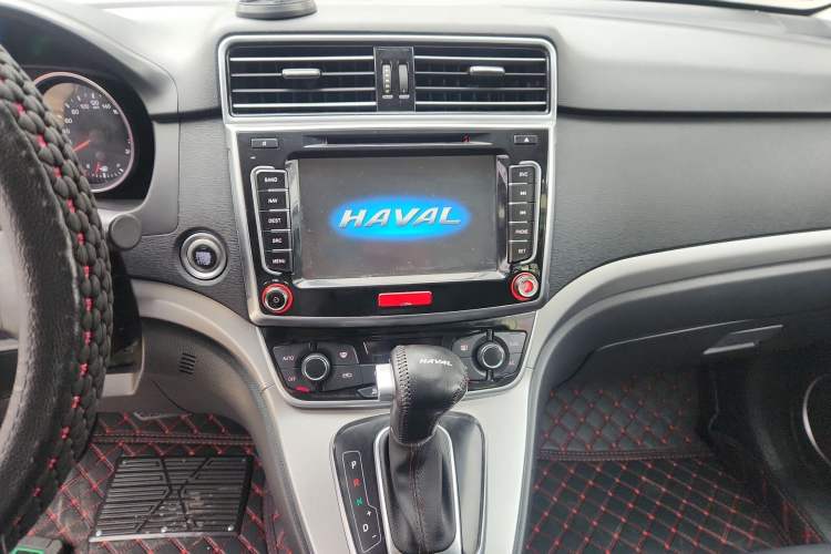 Used Haval H6 2015 Sport Edition 1.5T Automatic Two-Wheel Drive Luxury Model