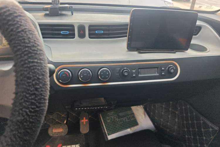 Used Wuling Hongguang MINIEV 2020 Freedom Version Lithium Iron Phosphate
