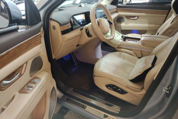 Used Hima AITO M7 2024 1.5T Intelligent Driving 4WD Max Edition 5 Seats
